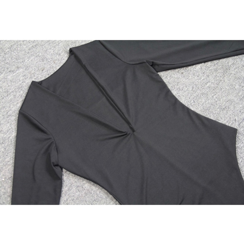 🌹NEW - RICHA Deep V Bodysuit In Black - Picture 4 of 5